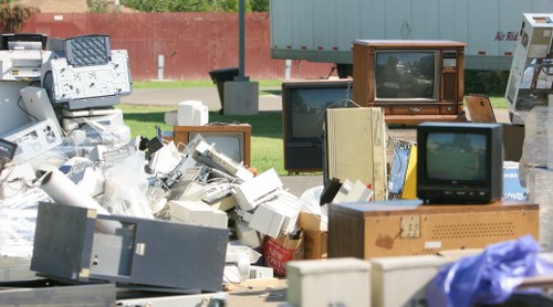 Professional waste removal service in Wood Green